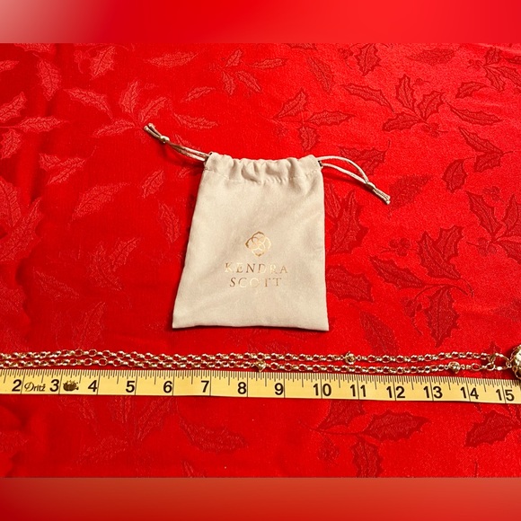 ELEGANT KENDRA SCOTT NECKLACE WITH POUCH - Picture 5 of 5